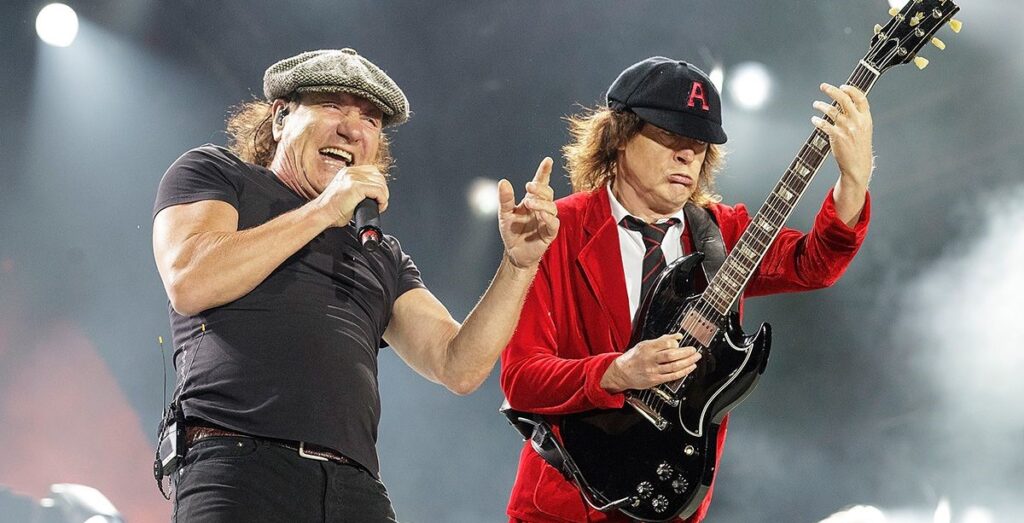 ac-dc-live-return