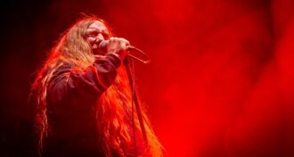 Obituary nunca fomos a banda que lança álbum todos os anos, esclarece John Tardy