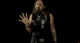 Lords of Black ouça o novo e belíssimo single I Want the Darkness to Stop