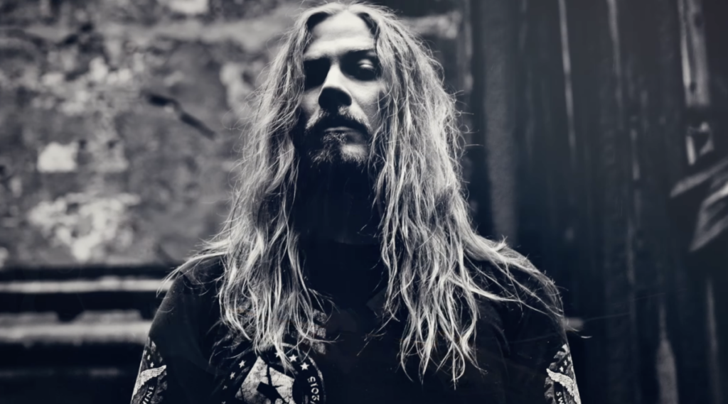 Sabaton anuncia o retorno do guitarrista Thobbe Englund