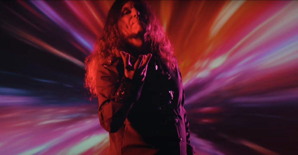 embarque na odisséia sonora do novo single "My Icarian Flight"