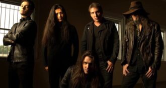 Whom Gods Destroy supergrupo com Dino Jelusick, Derek Sherinian e Bruno Valverde lança o segundo single do álbum estreia