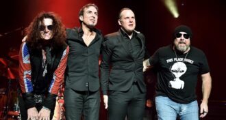 Black Country Communion anuncia novo álbum 
