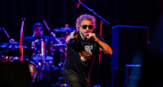 Sammy Hagar eu realmente não tenho ego quando se trata de música. Sou sempre melhor com outras pessoas