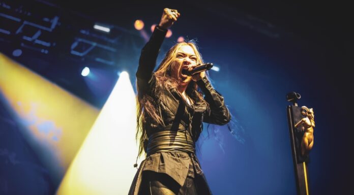 Seven Spires novo álbum da banda de Symphonic Metal será lançado em junho