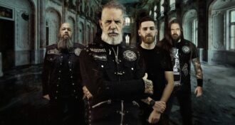 The Troops of Doom assista ao clipe do novo single Dawn of Mephisto