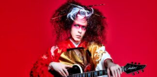 me irrita muito quando colocam 'ex-Megadeth' ao lado do meu nome, diz Marty Friedman, ex-Megadeth