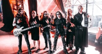 Você está preparado para a chegada do novo álbum do Cradle of Filth? Pois bem, o sucessor de 