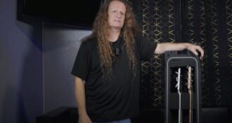 Exodus sou um vendedor de camisetas. Depois que começaram a dar música de graça, não há negócio musical, diz Jack Gibson