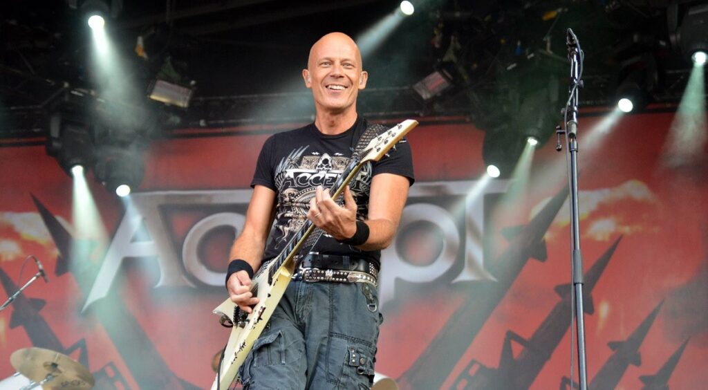 Accept você pode calar a boca, é a resposta de Wolf Hoffmann sobre se Udo e Peter Baltes serão convidados na turnê de 50 anos