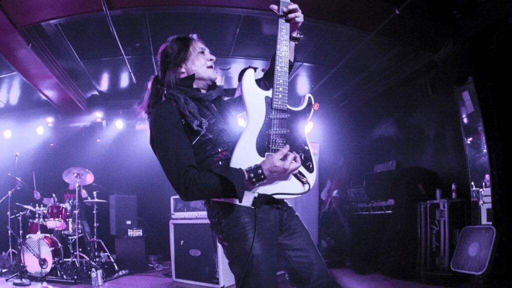 Jake E. Lee, ex-guitarrista de Ozzy Osbourne, é baleado em tiroteio em Las Vegas
