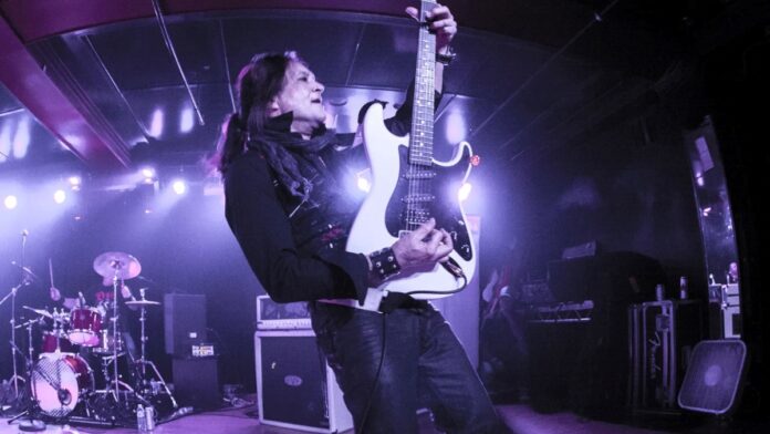 Jake E. Lee, ex-guitarrista de Ozzy Osbourne, é baleado em tiroteio em Las Vegas