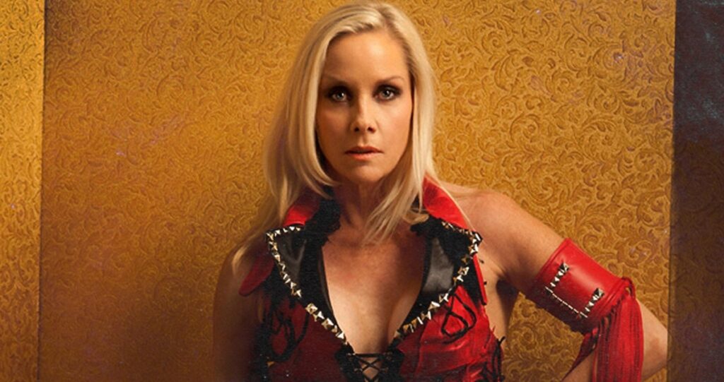 The Runaways Cherrie Currie acusa Joan Jett de não dar a ela os créditos por Cherrie Bomb
