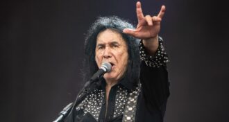 A banda que salvou o rock, na opinião de Gene Simmons eles conectaram suas guitarras e não brincaram
