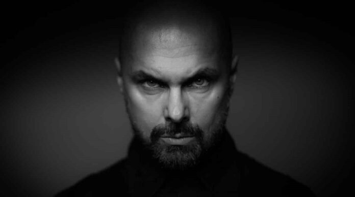 Avantasia nova balada com Roy Khan é uma das mais comoventes e emocionais já feitas por Tobias Sammet