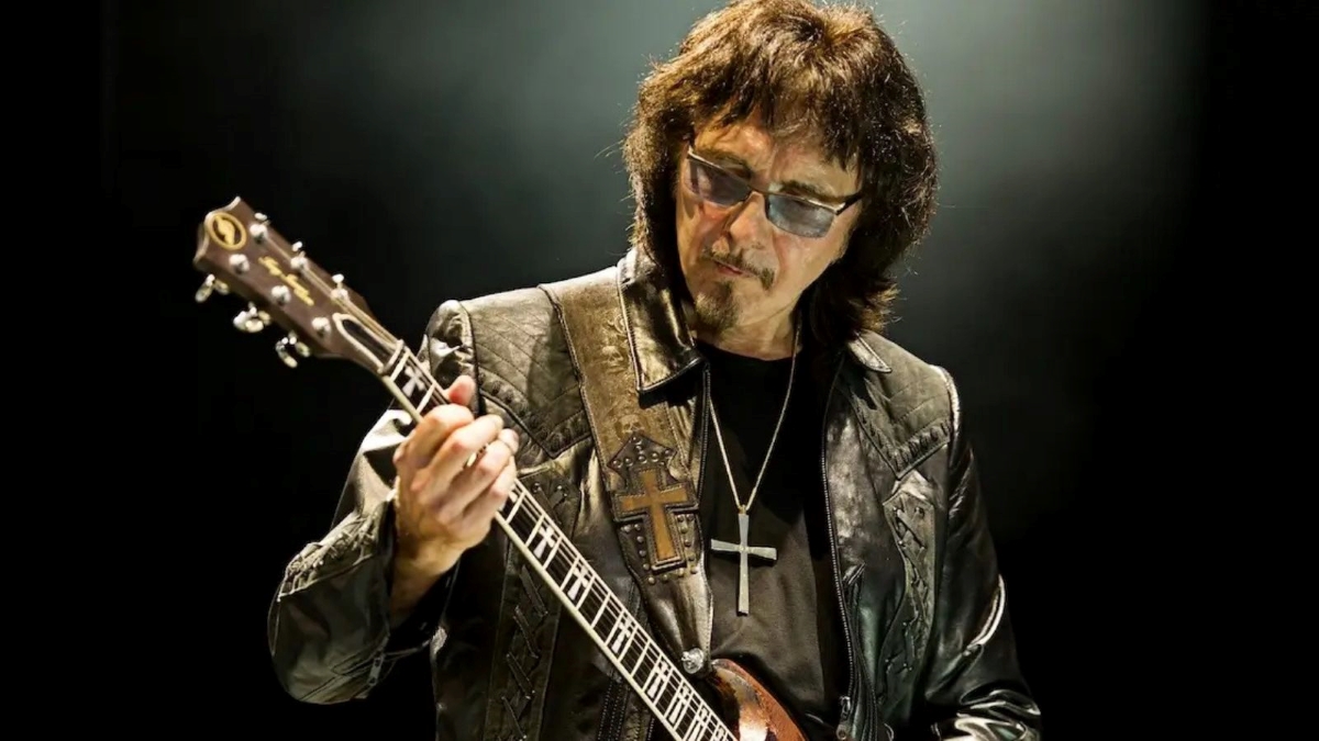 Black Sabbath: Tony Iommi sobre o porquê “Vol.4” soa tão estranho, “o traficante aparecia todos os dias. Vivíamos chapados”