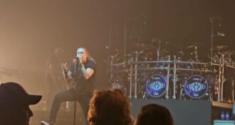 Dream Theater James Labrie adverte fã durante show em Porto Alegre