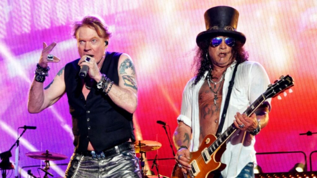 Guns N' Roses ainda não esgotou ingressos para duas datas no Reino Unido em 2025; fãs reclamam de ingressos caros