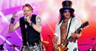 Guns N' Roses ainda não esgotou ingressos para duas datas no Reino Unido em 2025; fãs reclamam de ingressos caros