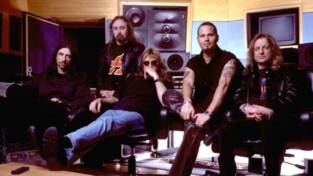 Judas Priest: "os fãs odiavam que eu aparecesse e queriam que eu falhasse, mas eu os conquistava", diz Tim "Ripper" Owens