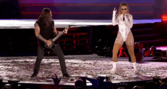 Sepultura Ivete Sangalo é o Michael Jackson do Brasil. Fiquei super honrado e faria 15 vezes, de novo!, diz Andreas Kisser