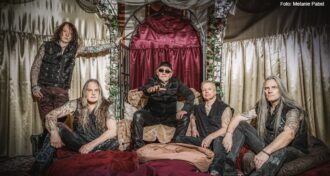 Black & Damned: Novo álbum 