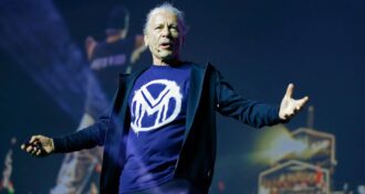 Bruce Dickinson culpa as grandes corporações pela escassez de novos headliners Estão interessadas em ganhar dinheiro
