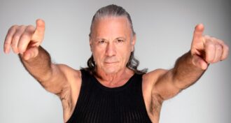 Bruce Dickinson eu nunca pagaria esse preço. Não tenho interesse em pagar $1.200 para ir ver o U2 no Sphere. Cem pratas, talvez