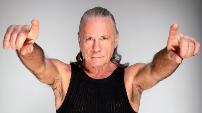 Bruce Dickinson eu nunca pagaria esse preço. Não tenho interesse em pagar $1.200 para ir ver o U2 no Sphere. Cem pratas, talvez