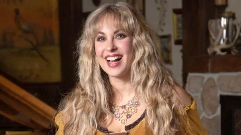 Candice Night Novo álbum Sea Glass estreia em abril. Ouça a nova música Angel And Jezebel
