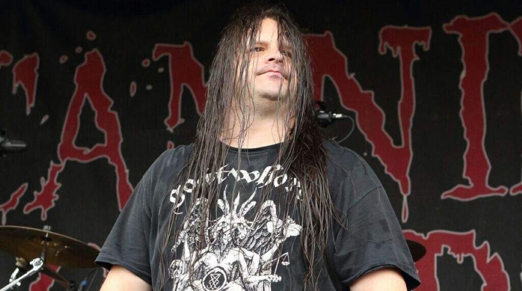 Cannibal Corpse Mulheres no entretenimento adulto têm seus ganhadores de dinheiro. Meu pescoço é meu ganhador de dinheiro, disse Corpsegrinder