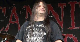 Cannibal Corpse Mulheres no entretenimento adulto têm seus ganhadores de dinheiro. Meu pescoço é meu ganhador de dinheiro, disse Corpsegrinder