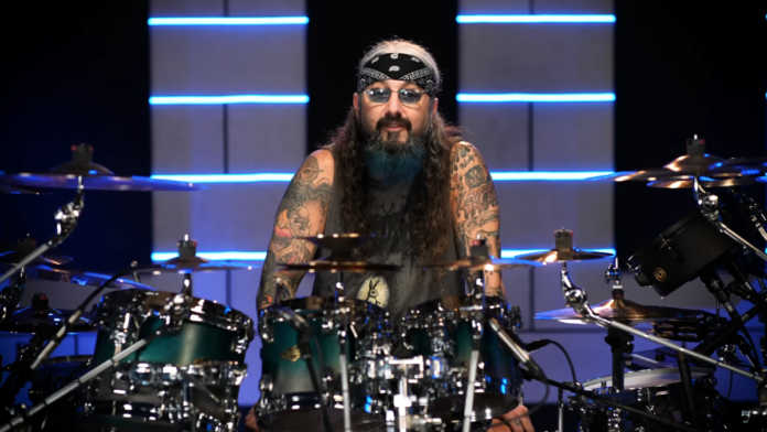 Dream Theater É mais difícil fazer shows de três horas quando você está na casa dos 50 e 60 anos como nós, diz Mike Portnoy