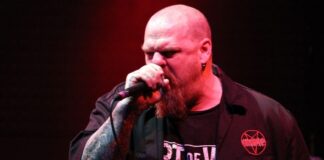 Exodus Estou ansioso para sair e tocar metal com os meninos novamente, e ver todos vocês fãs ao redor do mundo, diz Rob Dukes
