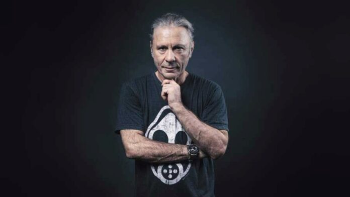 Iron Maiden Chegamos ao estágio em que custa £ 100 para ver até mesmo um show de baixo nível, diz Bruce Dickinson