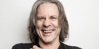 Iron Maiden Somos provavelmente uma das maiores bandas de Heavy Metal do mundo. Significamos muito para milhões de pessoas, diz Bruce Dickinson