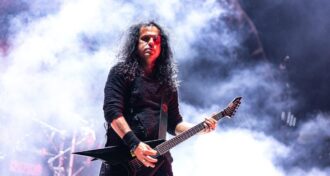 Kreator Todos pensaram 'Agora a Terceira Guerra Mundial vai acontecer!', diz Mille Petrozza sobre música inspirada pelo 11 de setembro