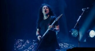 Kreator hora de recarregar as baterias e abrir meus canais para novas músicas, novas poesias e arte, diz Mille Petrozza