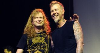 Metallica a única razão pela qual James tocou guitarra no começo foi que não conseguimos encontrar mais ninguém, relembra Dave Mustaine