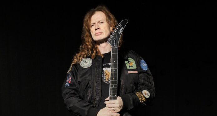 O verdadeiro talento no Metallica sempre esteve em torno da guitarra. Todo mundo tira sarro da bateria diz Mustaine