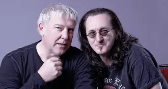 Rush Prefiro ser lembrado por esse legado do que retornar como a melhor banda cover do Rush, diz Alex Lifeson