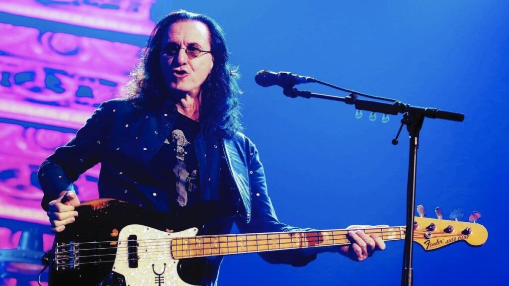 Rush Sou ateu, não acredito em Deus, mas amo ser judeu por todos esses motivos, diz Geddy Lee