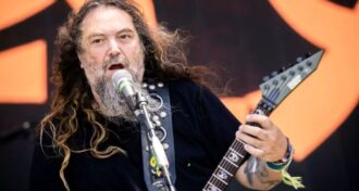 Sepultura Ele perde o tempo e a criatividade dele fazendo coisas que a gente fez há 30, 40 anos atrás, diz Andreas sobre Max Cavalera
