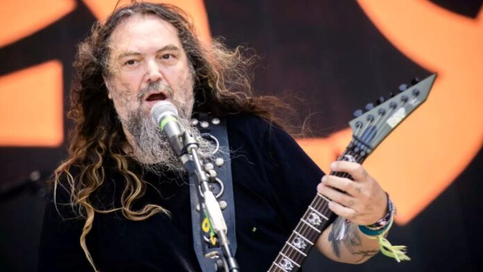 Sepultura Ele perde o tempo e a criatividade dele fazendo coisas que a gente fez há 30, 40 anos atrás, diz Andreas sobre Max Cavalera