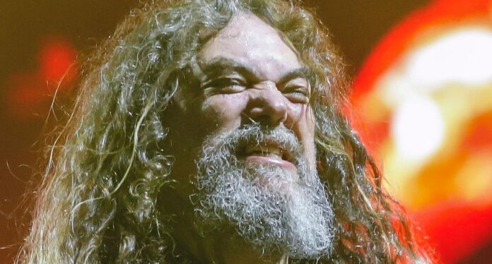 Sepultura Os fãs adoram as regravações, diz Max Cavalera
