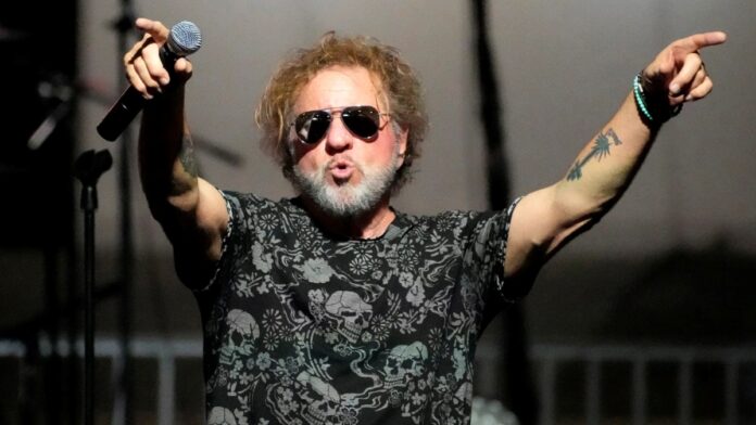 Van Halen Acho que não quero mais sair em turnê. Odeio dizer isso, porque não quero irritar meus fãs, diz Sammy Hagar