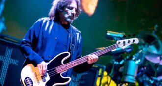 Black Sabbath Fiquei simplesmente espantado. Nós garantimos que nunca mais teríamos o Kiss nos apoiando, relembra Geezer Butler