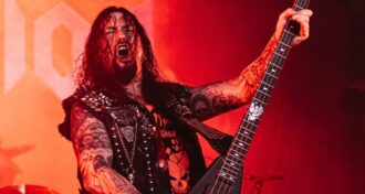 Destruction Acho que Rob Halford, de todos eles, para sua idade, faz o trabalho mais notável, diz Schmier