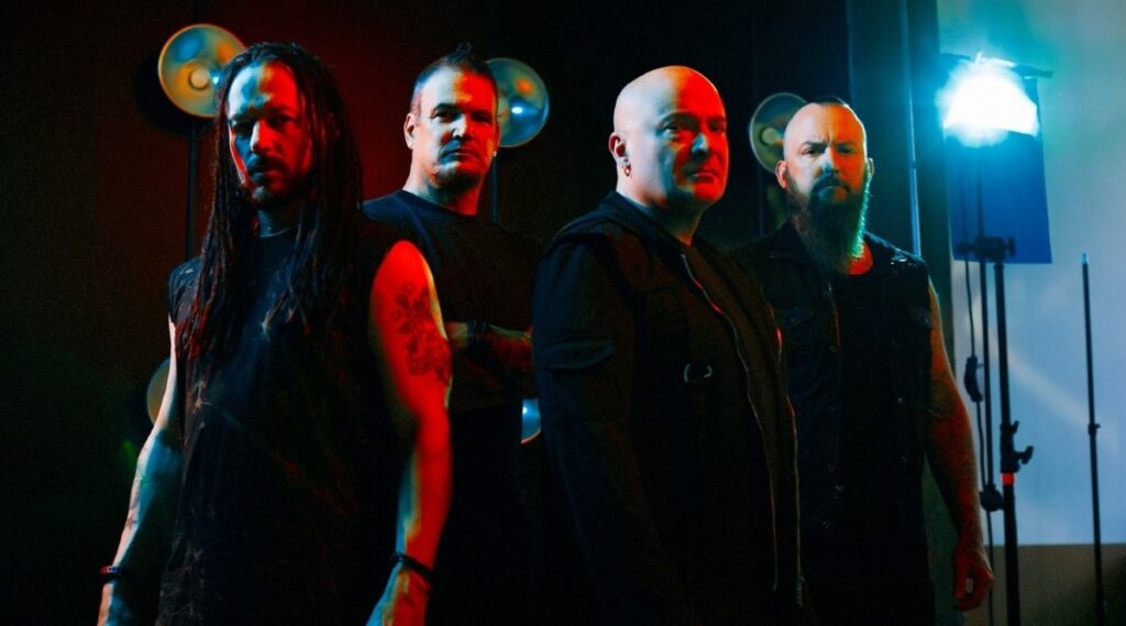 Disturbed anunciada turnê de aniversário de 25 anos do álbum The Sickness com Megadeth como banda de apoio