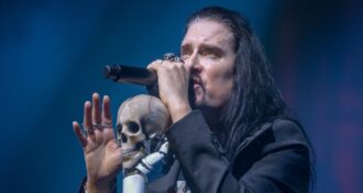 Dream Theater É por isso que nos deram esse título, os 'gigantes do metal progressivo', reflete James Labrie